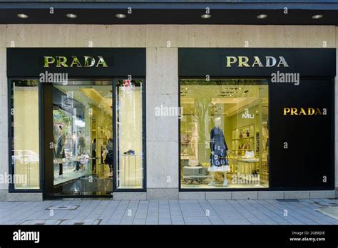 prada duesseldorf|Dusseldorf Königsallee, 34A .